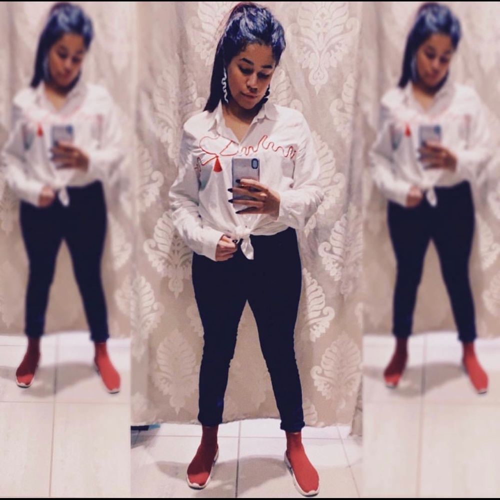 Heartbeat button down